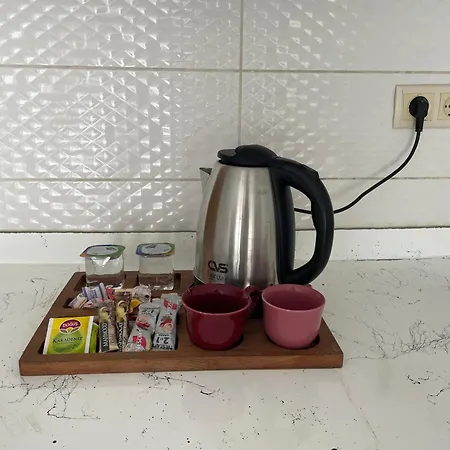 Asteria House מלון דירות 4*